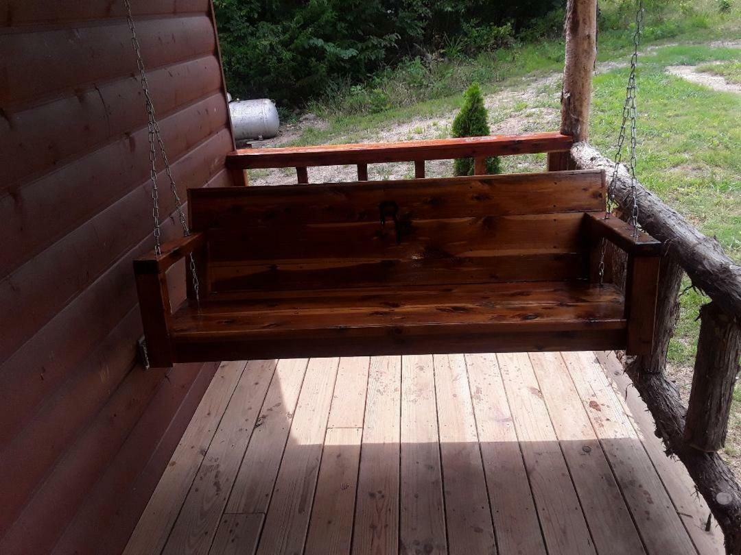 Amish Made Cedar Cabin With A Loft On A Buffalo Farm Close To The Buffalo River Marshall Zewnętrze zdjęcie